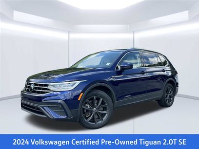 Certified 2024 Volkswagen Tiguan SE w/ Panoramic Sunroof Package