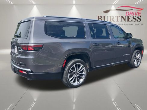 Used 2024 Jeep Wagoneer L Series III w/ Premium Group I AWD/4WD image 14