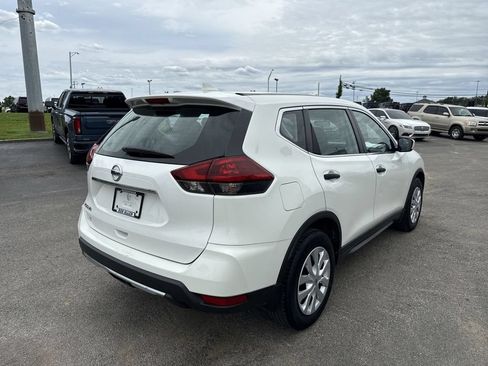 Used 2019 Nissan Rogue S FWD image 13