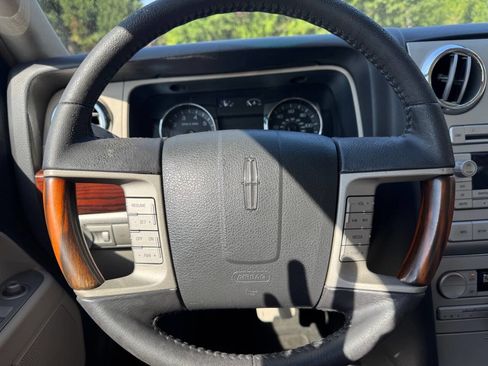 Used 2007 Lincoln MKZ FWD image 17