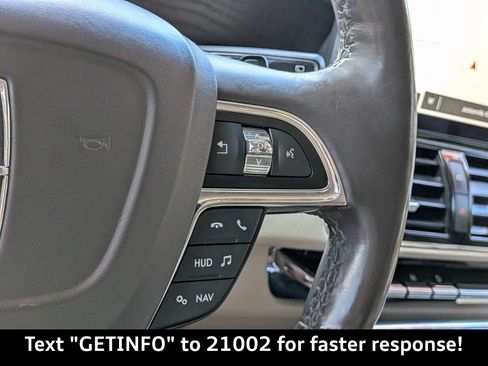 Used 2018 Lincoln Navigator Reserve w/ Technology Package AWD/4WD image 30