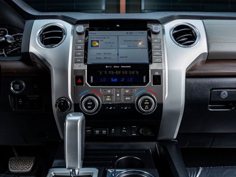 Used 2020 Toyota Tundra Limited w/ Limited Premium Package image 24