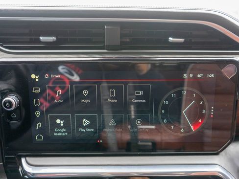Used 2025 GMC Sierra 2500 Denali Ultimate AWD/4WD image 25