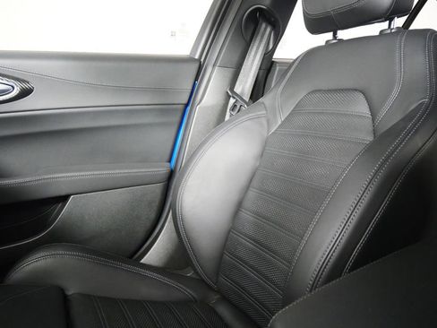 Used 2024 Alfa Romeo Giulia Quadrifoglio w/ Active Assist Plus Package image 32