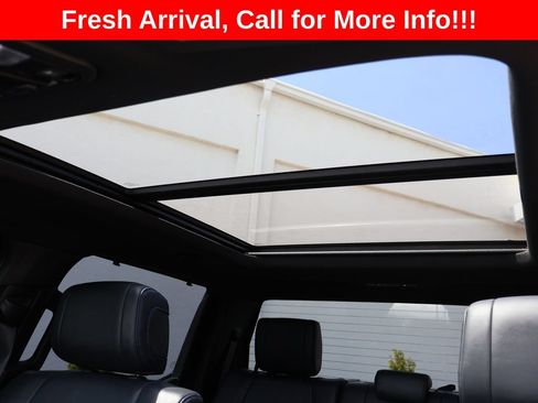 Used 2025 Toyota Tundra Platinum AWD/4WD image 35