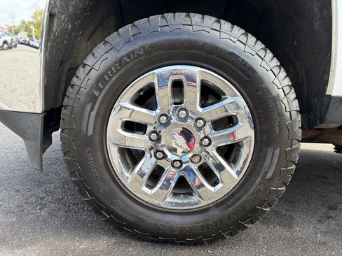 Used 2019 Chevrolet Silverado 2500 LTZ w/ Duramax Plus Package image 17