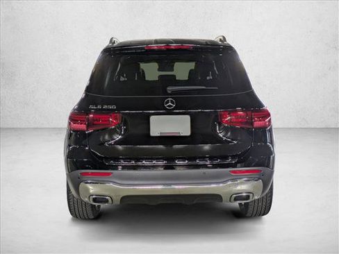 Certified 2025 Mercedes-Benz GLB 250 image 6