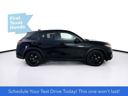 New 2026 Honda HR-V Sport image 9