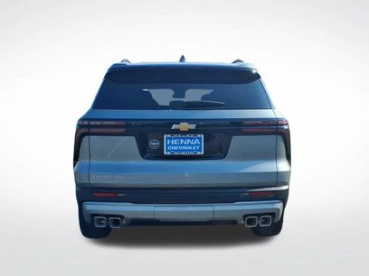 New 2027 Chevrolet Traverse LT w/ Enhanced Driving Package