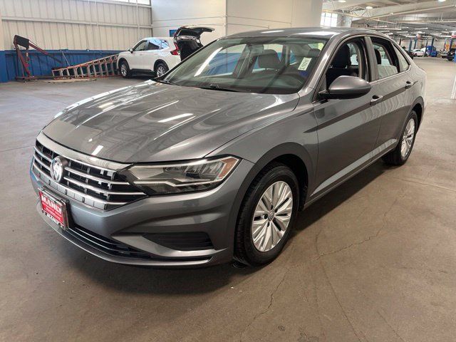 Used 2019 Volkswagen Jetta S w/ Driver Assistance Package FWD image 7