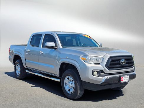 Used 2021 Toyota Tacoma SR AWD/4WD image 7
