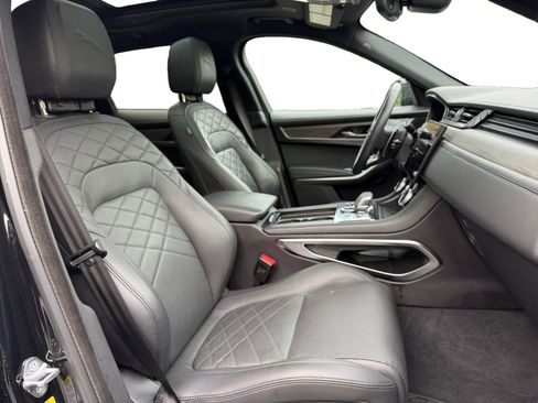 Used 2023 Jaguar F-PACE S AWD/4WD image 22