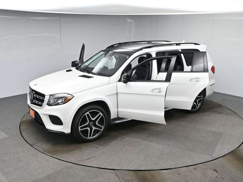 Used 2018 Mercedes-Benz GLS 550 4MATIC w/ Driver Assistance Package image 51