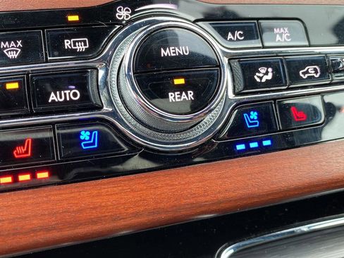 Used 2022 Lincoln Aviator Reserve w/ Equipment Group 201A AWD/4WD image 20