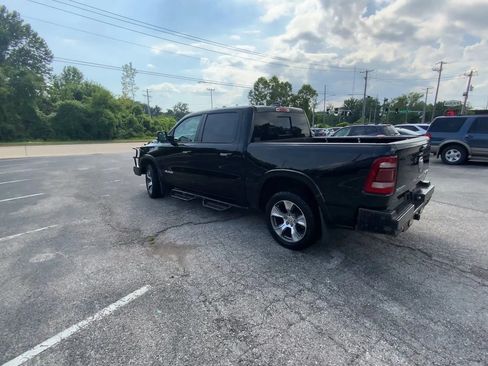 Used 2020 RAM 1500 Laramie AWD/4WD image 9