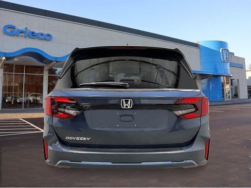 New 2026 Honda Odyssey EX-L image 4