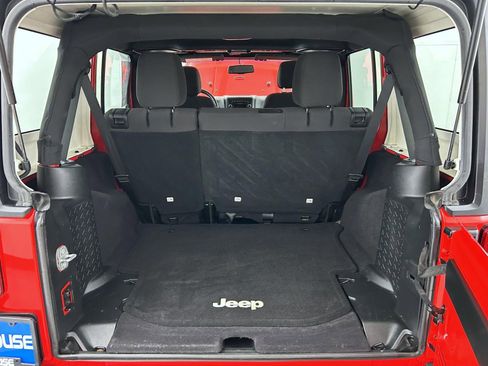 Used 2017 Jeep Wrangler Unlimited Sport w/ Quick Order Package 24S image 21