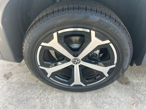 New 2026 Volkswagen Tiguan SE AWD/4WD image 26