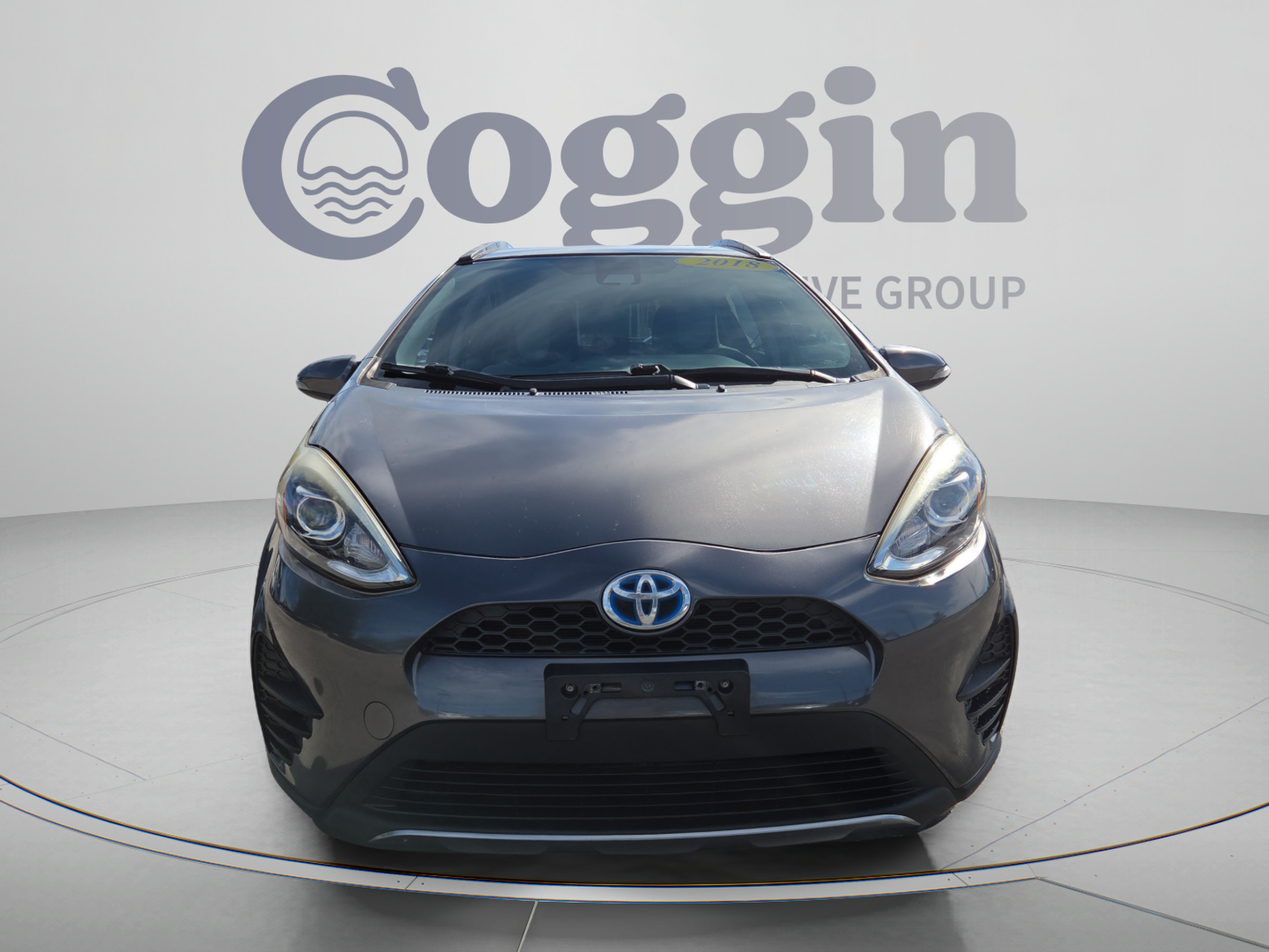 Used 2018 Toyota Prius C One FWD image 8