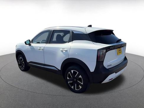 Used 2026 Nissan Kicks SV w/ Cold Weather Package AWD/4WD image 9