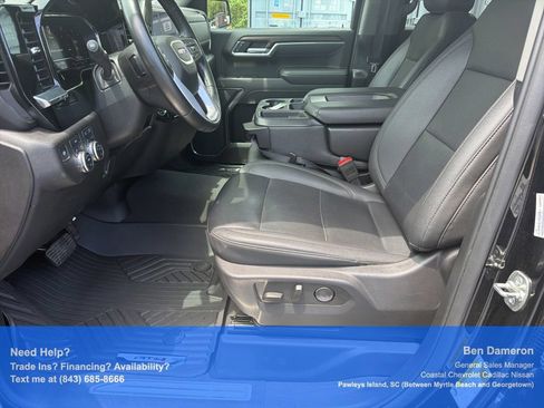 Used 2025 GMC Sierra 1500 SLT AWD/4WD image 4