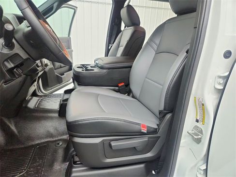 New 2026 RAM 3500 Tradesman w/ Chrome Appearance Group A image 19