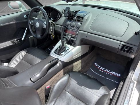 Used 2007 Saturn Sky Red Line RWD image 18