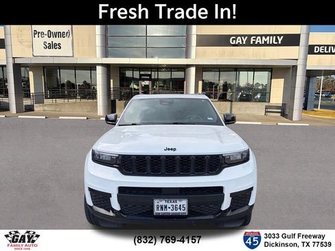 Used 2022 Jeep Grand Cherokee L Laredo AWD/4WD image 2