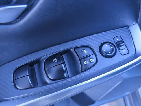 Used 2024 Nissan Sentra SR FWD image 12