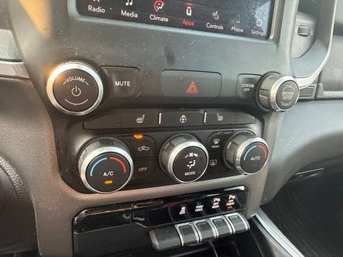 Used 2019 RAM 1500 Big Horn AWD/4WD image 19