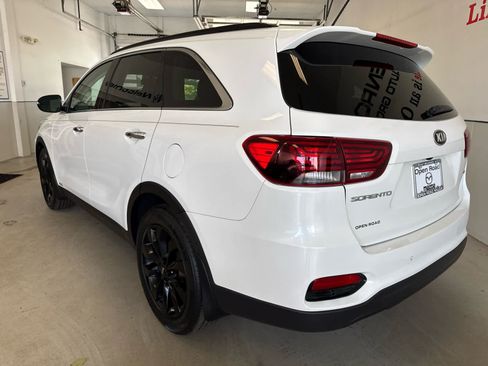 Used 2020 Kia Sorento S AWD/4WD image 4