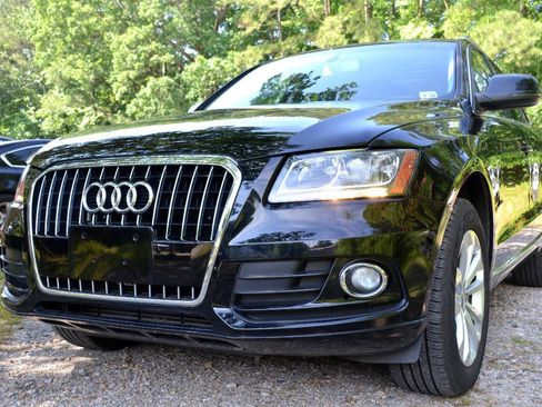 Used 2013 Audi Q5 2.0T Premium w/ Convenience Pkg AWD/4WD image 2