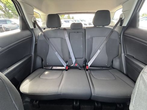 Used 2026 Kia Sportage LX AWD/4WD image 38