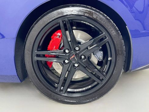 Used 2026 Chevrolet Corvette Stingray Coupe w/ Z51 Performance Package RWD image 12