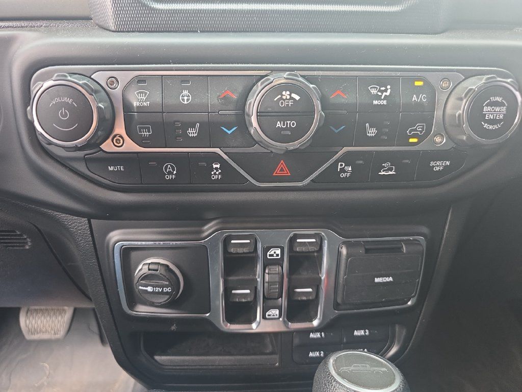 Used 2021 Jeep Gladiator Sport AWD/4WD image 22