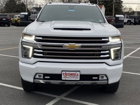 Used 2023 Chevrolet Silverado 2500 High Country w/ Z71 Off-Road Package image 8