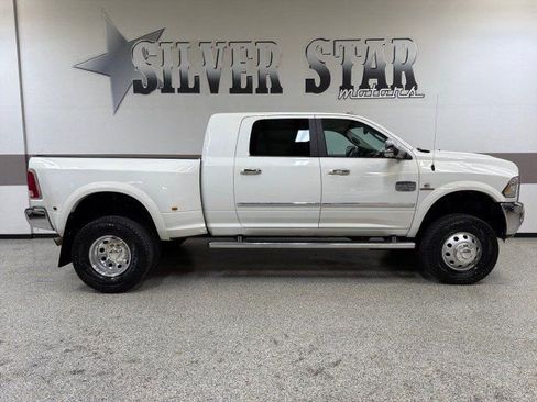 Used 2017 RAM 3500 Laramie Longhorn AWD/4WD image 34