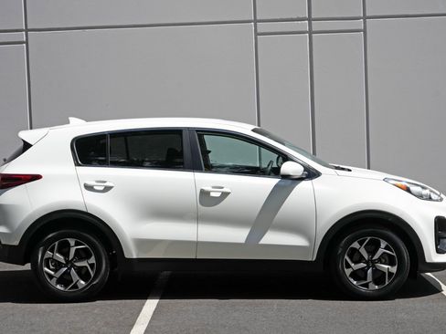 Used 2020 Kia Sportage LX FWD image 46