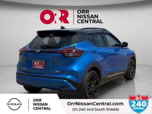 Used 2022 Nissan Kicks SR w/ Premium Package FWD image 5