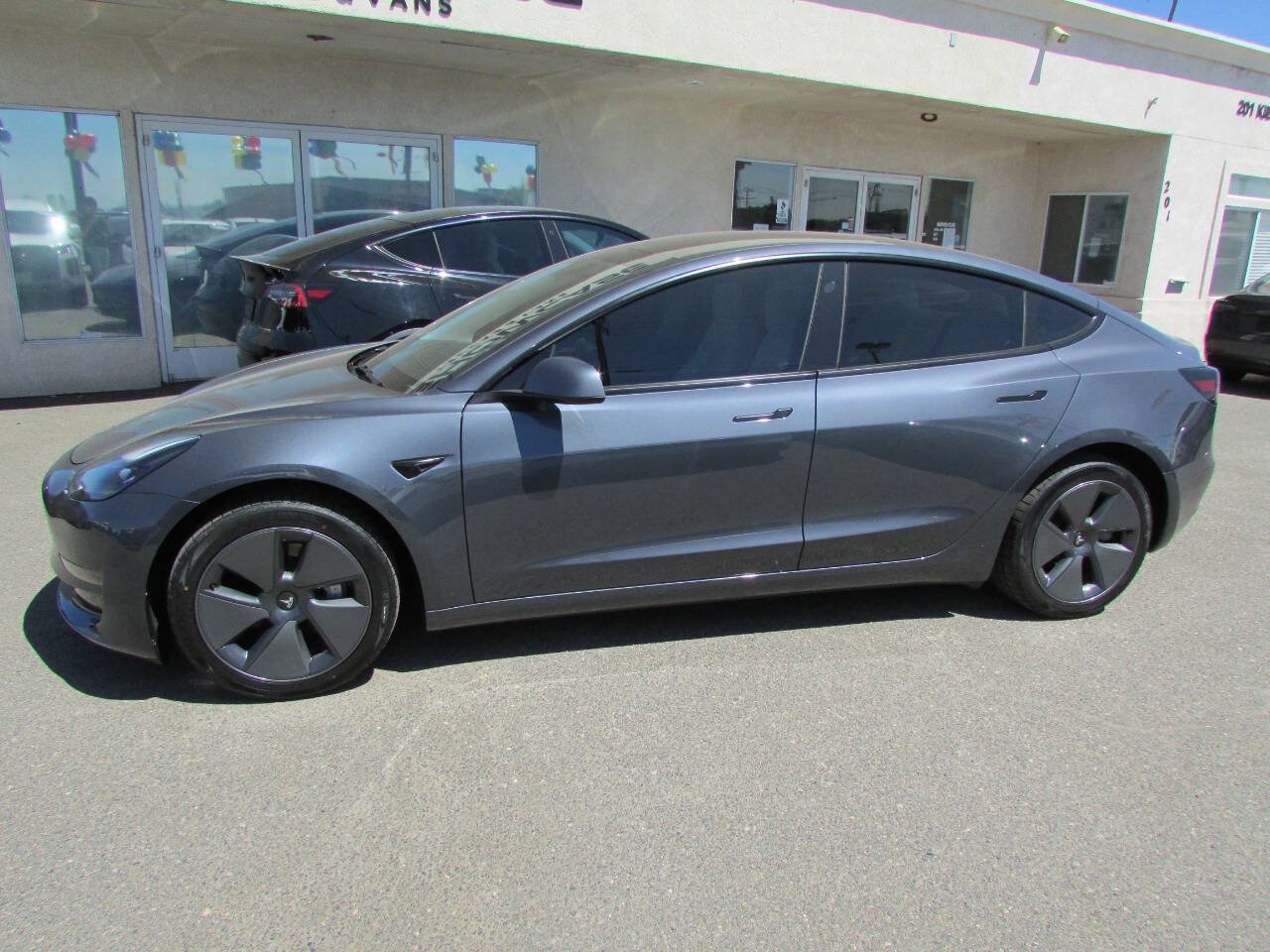Used 2023 Tesla Model 3 Standard Range RWD image 11