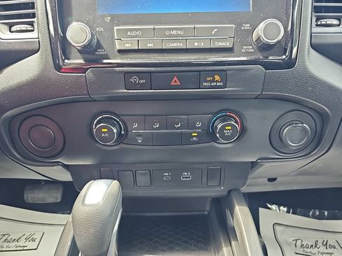 Used 2024 Nissan Frontier S RWD image 23