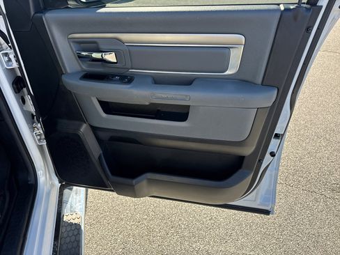 Used 2014 RAM 1500 Big Horn image 13