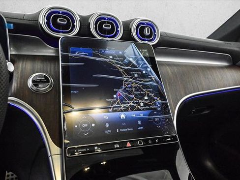 New 2026 Mercedes-Benz GLC 300 4MATIC image 14