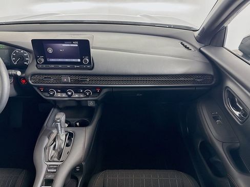 Certified 2024 Honda HR-V Sport image 19