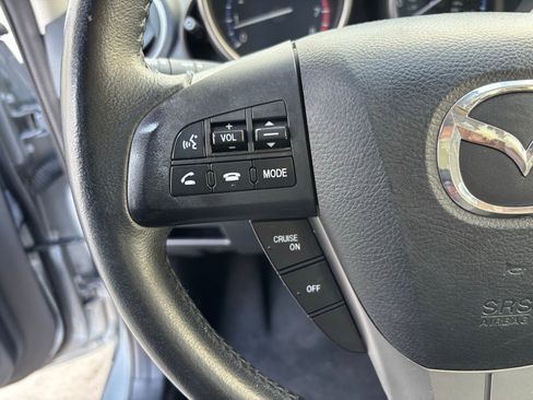 Used 2012 MAZDA MAZDA3 i Grand Touring w/ Tech Pkg image 17