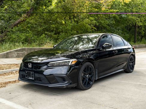 Used 2024 Honda Civic Sport image 5