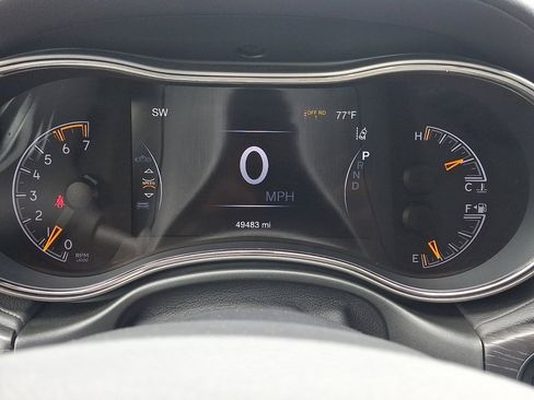 Used 2020 Jeep Grand Cherokee High Altitude AWD/4WD image 26