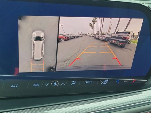 New 2026 Chevrolet Suburban RST image 9