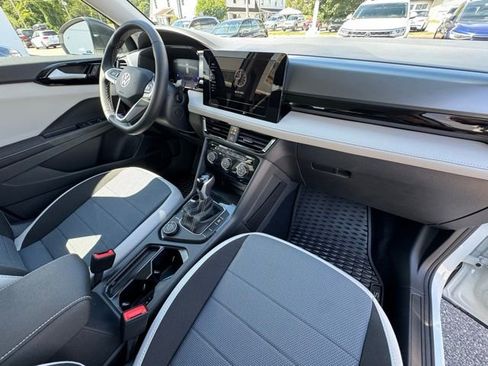 New 2025 Volkswagen Taos S image 25