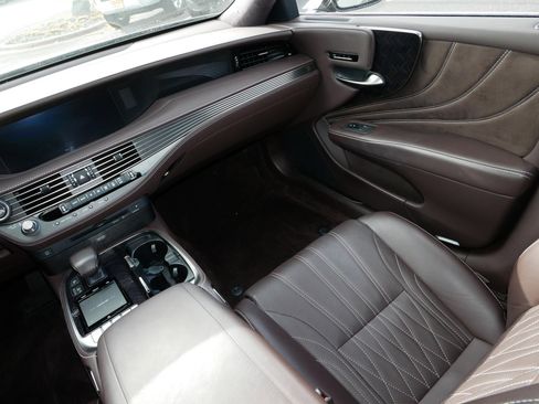 Used 2018 Lexus LS 500 LS 500 image 11